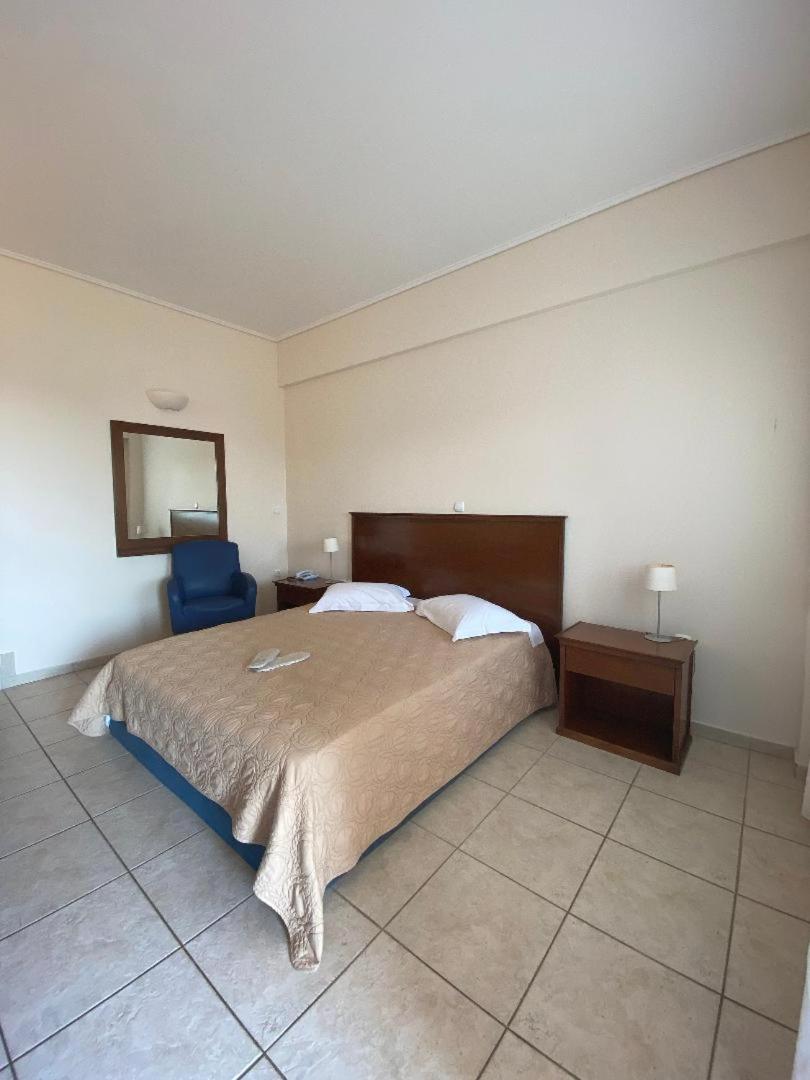 Alonissos Beach Bungalows And Suites Hotel