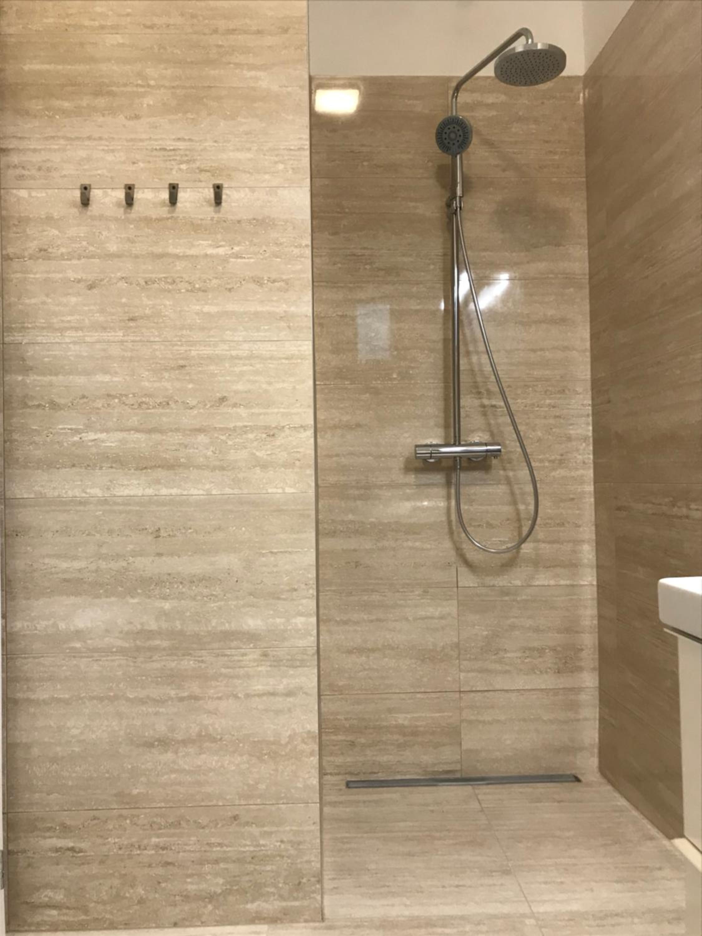 Stylish Apartment near the river view 3
