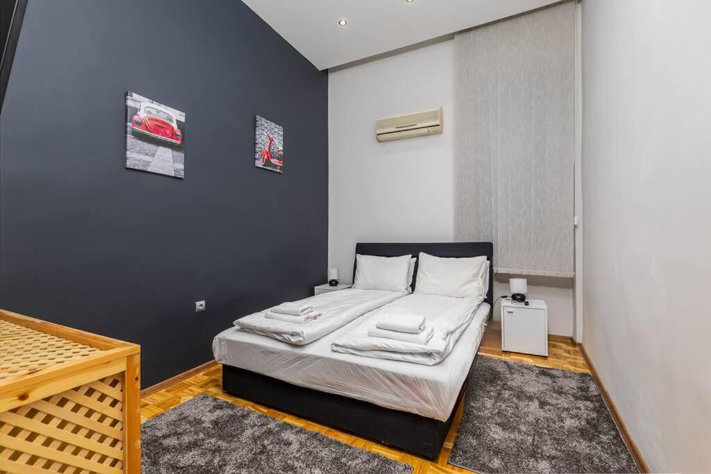 Base One Apartment view 4