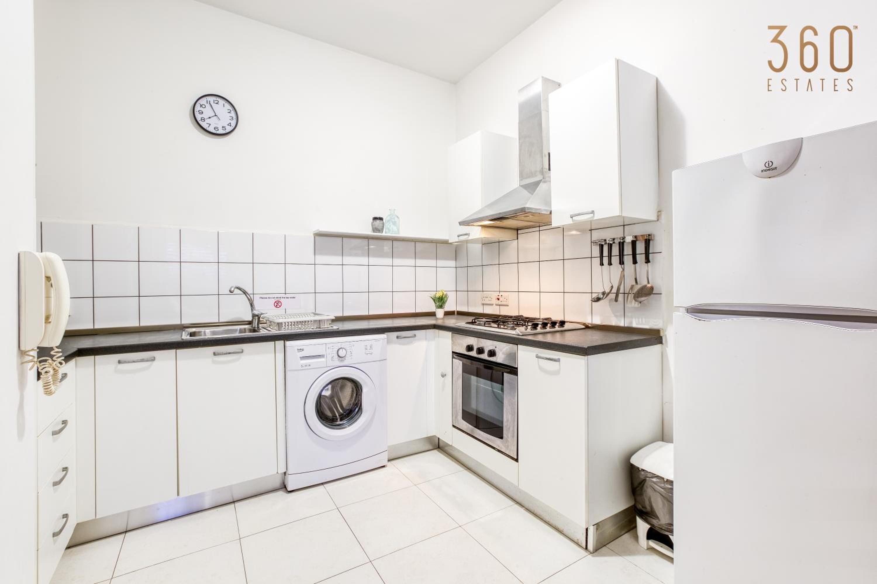 Cosy & Stylish 1BR home in The Heart of Gzira by 360 Estates view 3