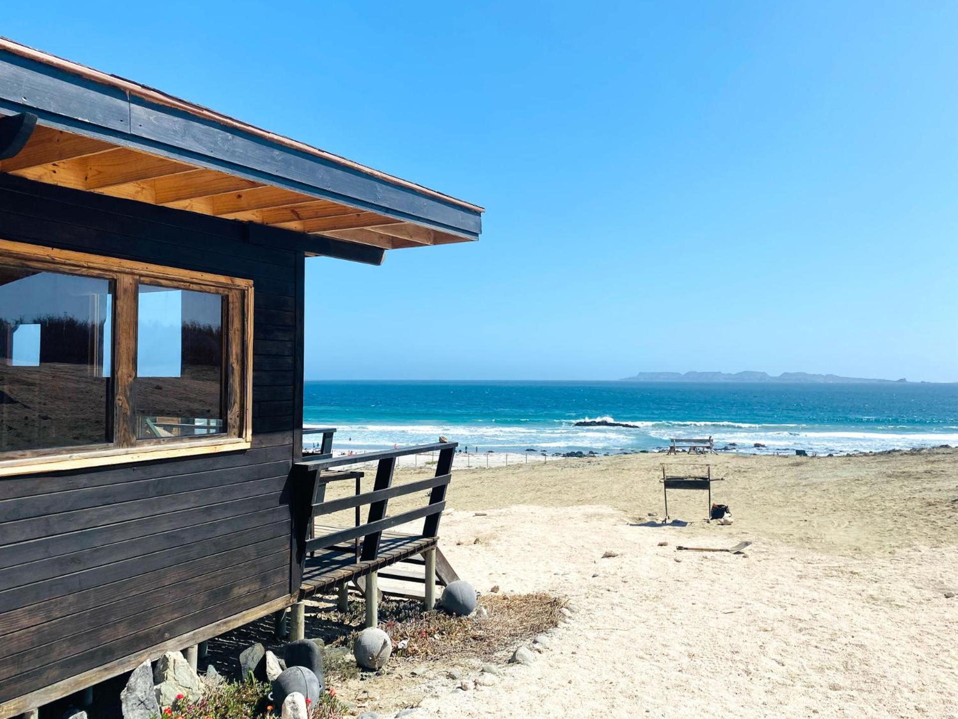 Punta de Choros Lodge view 2