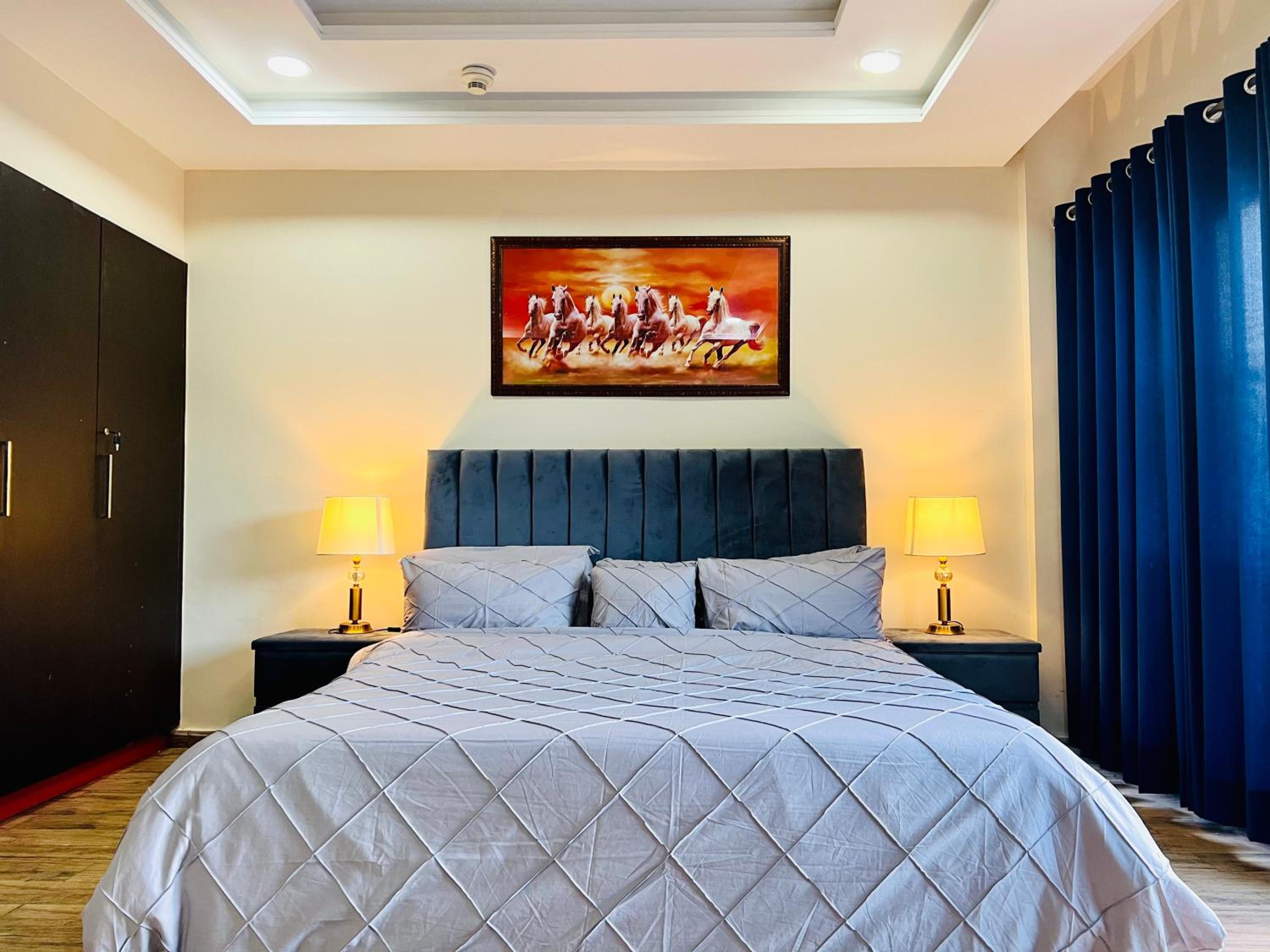 Executive one bedroom apartment in bahria hieghts view 3