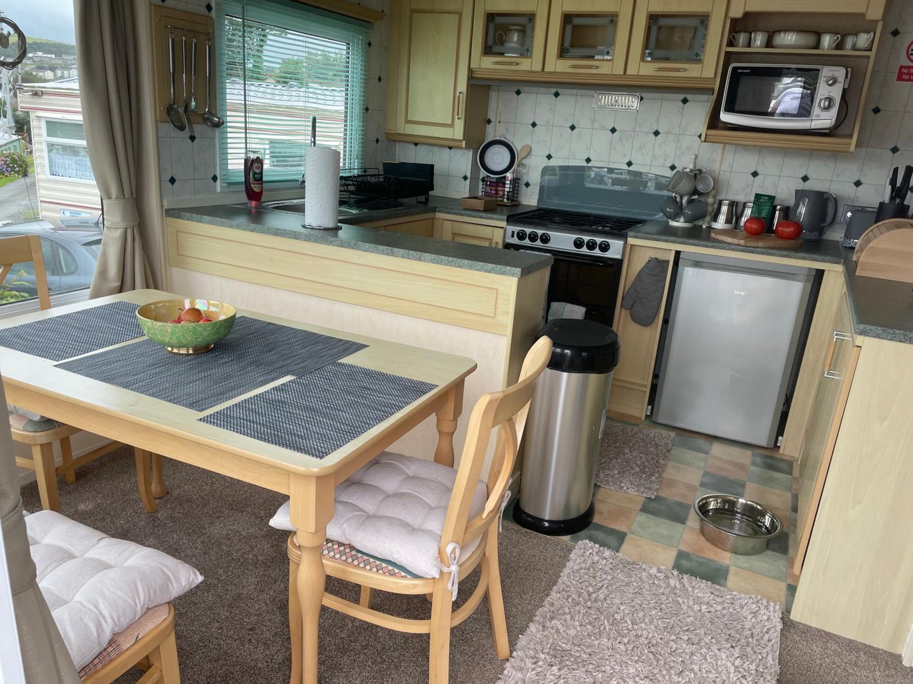 Haven on the Hill 2 Bed Caravan with Town Views of Aberystwyth view 5