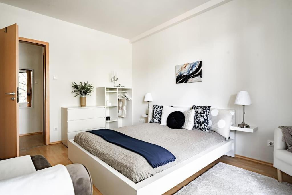 Panna Marina Apartment by NW view 5
