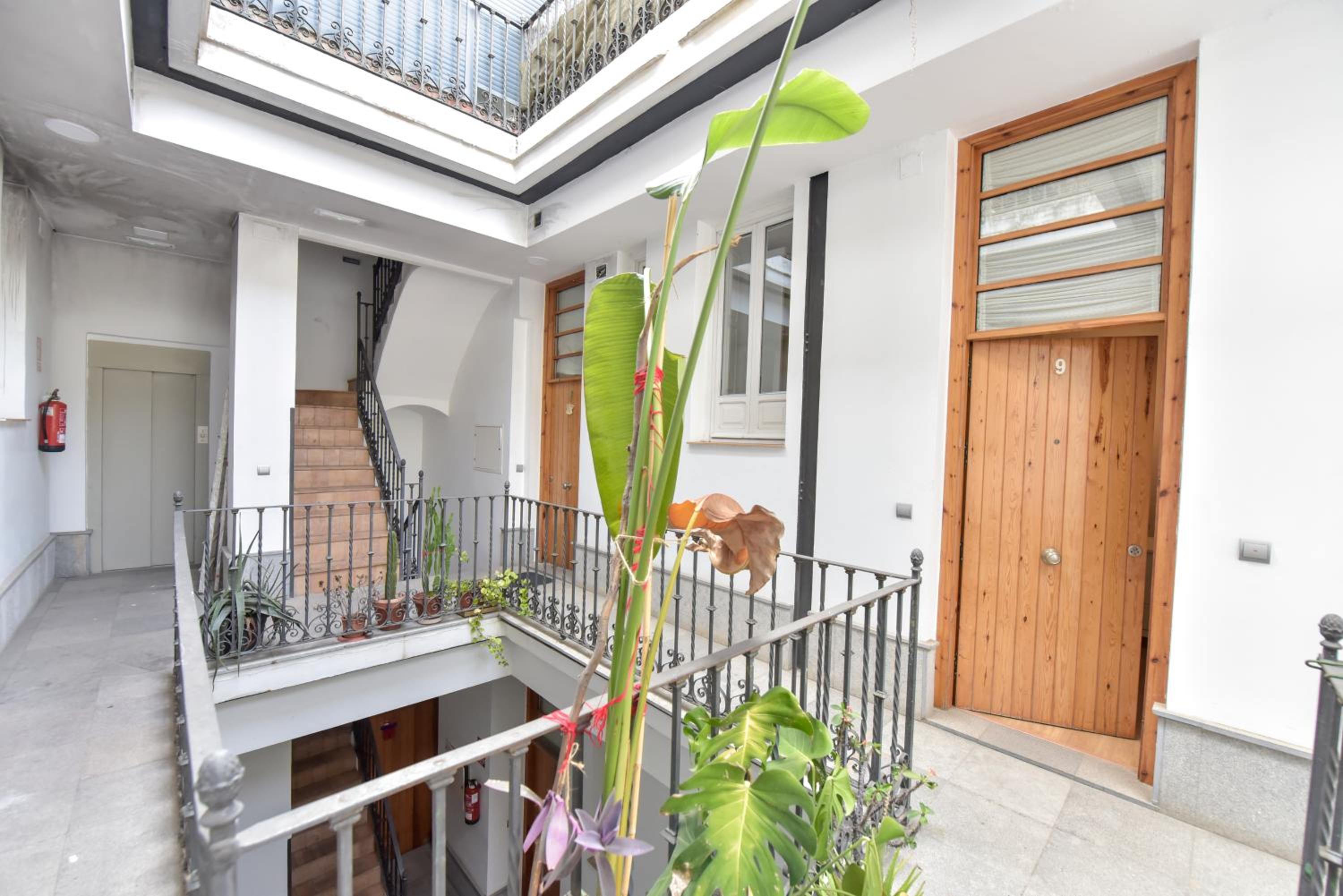 New! Bohemian center apartment