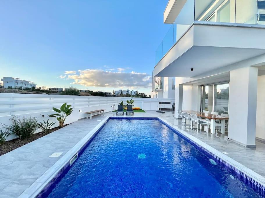 Sol e Mar Villa 2