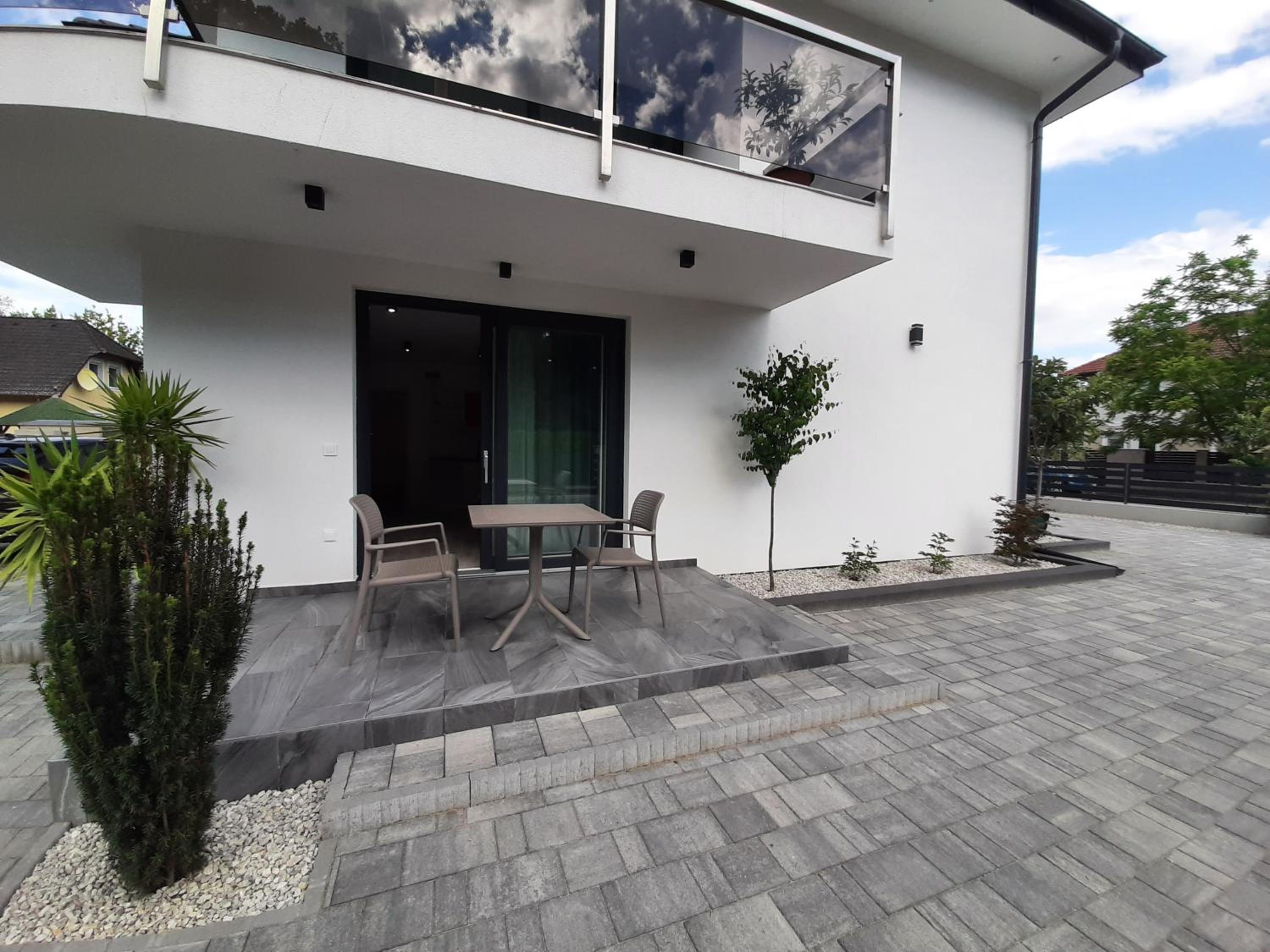 Ancsi Apartmanház