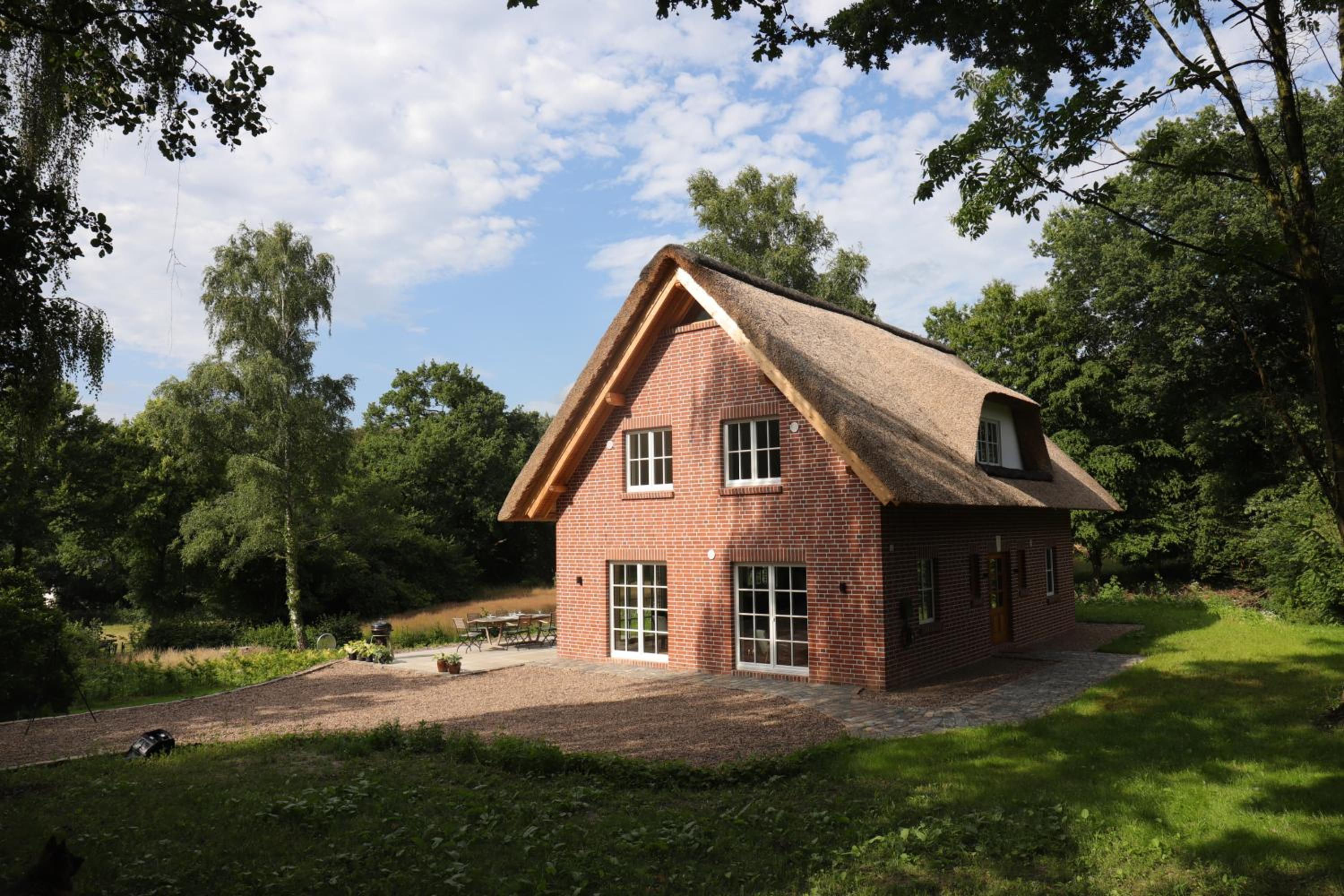 Reetdachhaus in der Bremer Schweiz