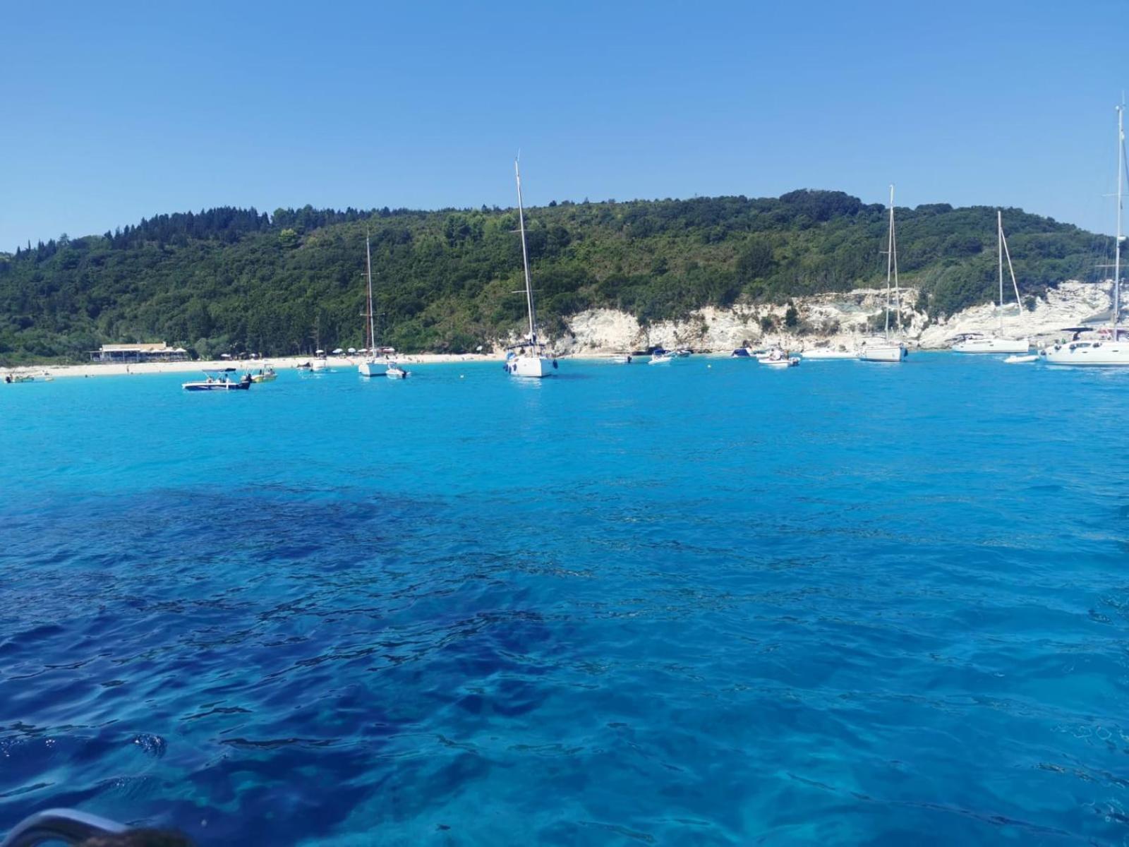 ANEMOMYLOS Lefkimmi LUXUS SUITES-BOUTIQUE HOTEL & POOL