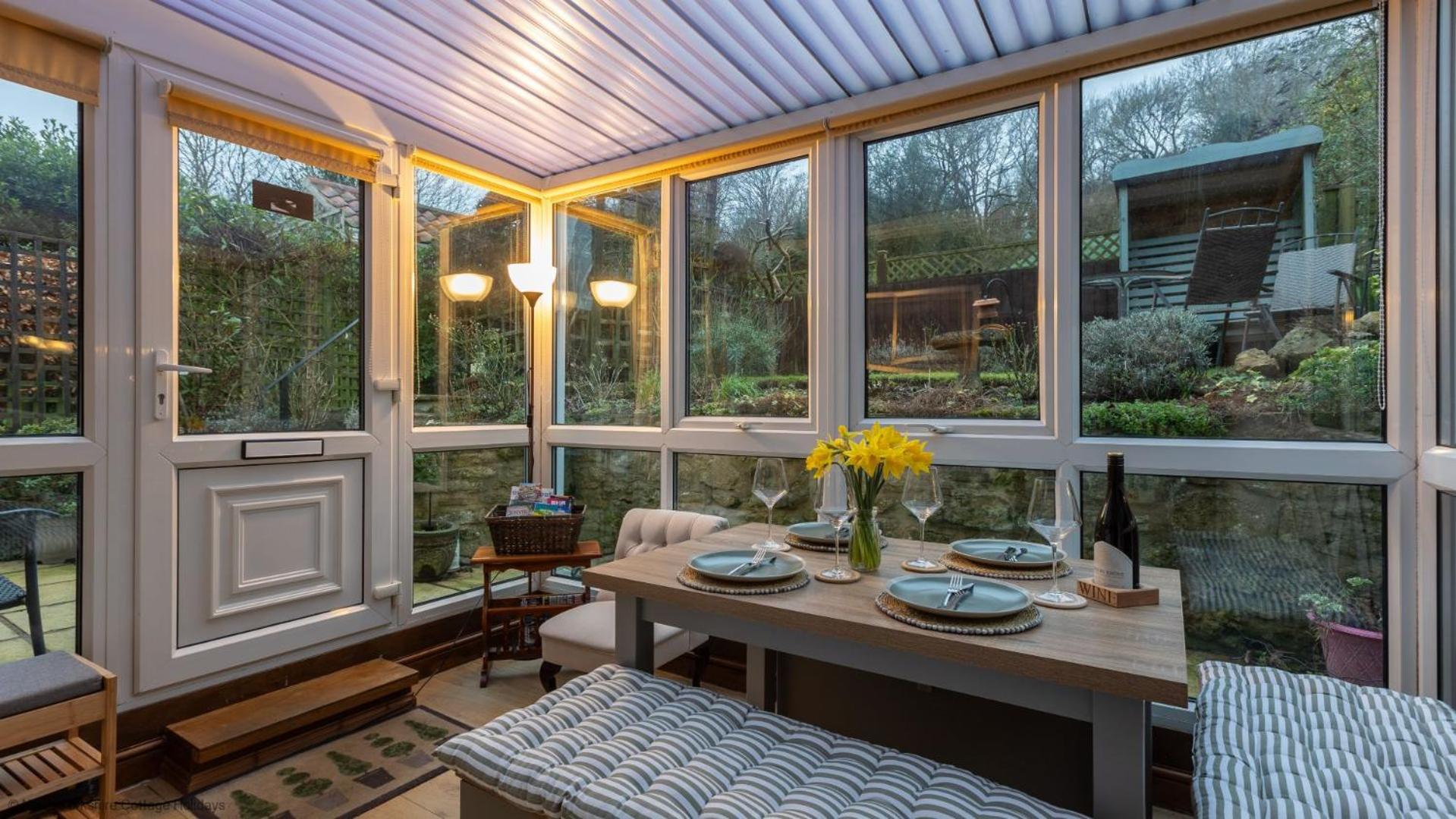 Picturesque Stone Cottage in the Heart of North Yorkshire Village - Hideaway Cottage