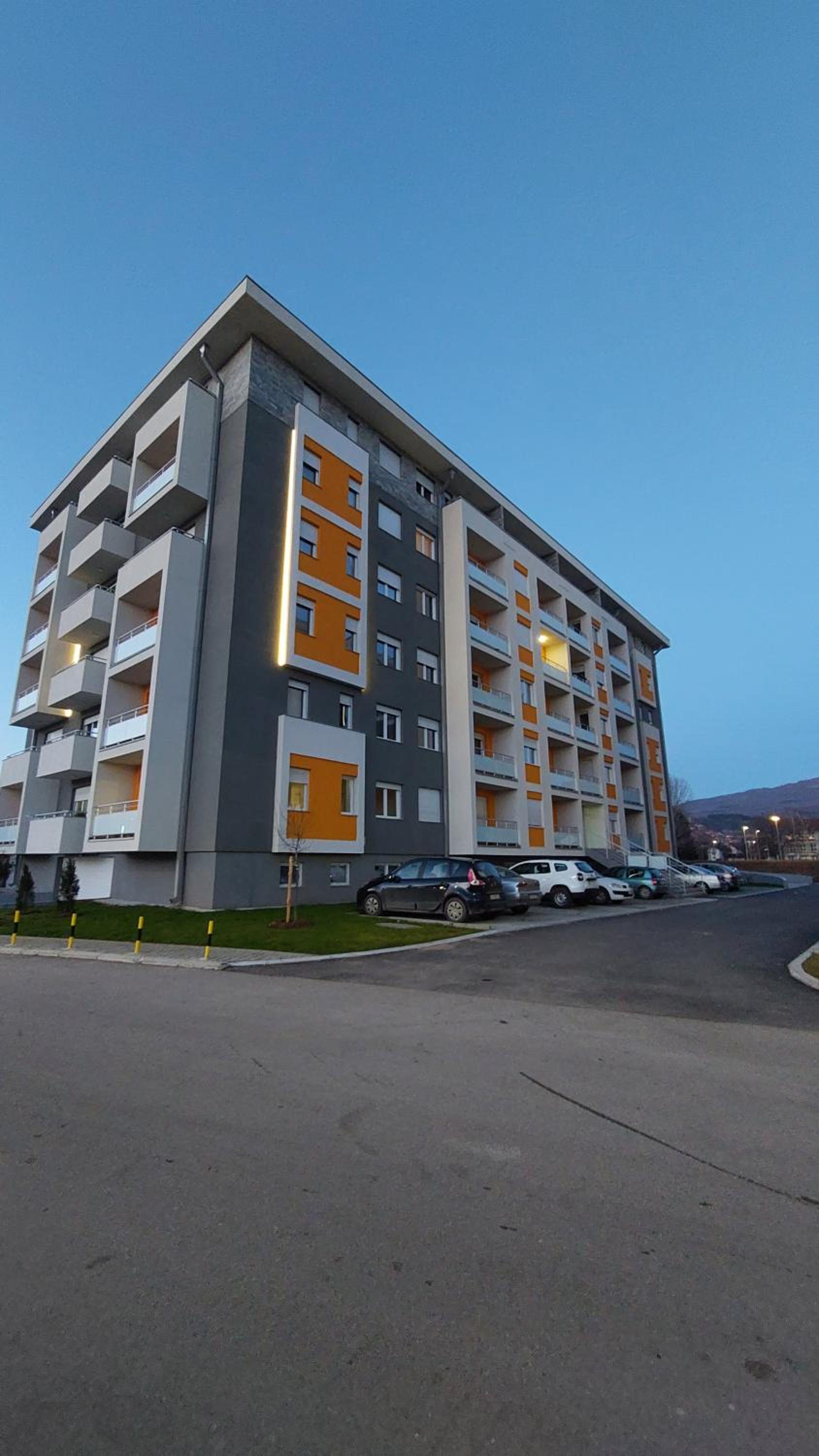 Apartman Zapadni Kej M&M