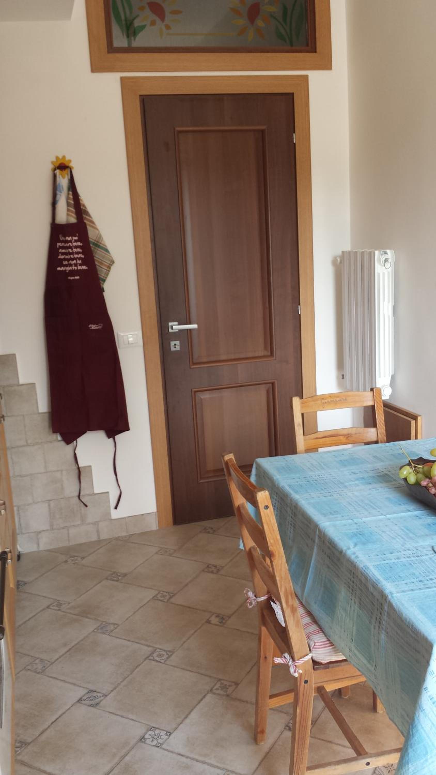 Appartamento con Giardino e Forno a legna