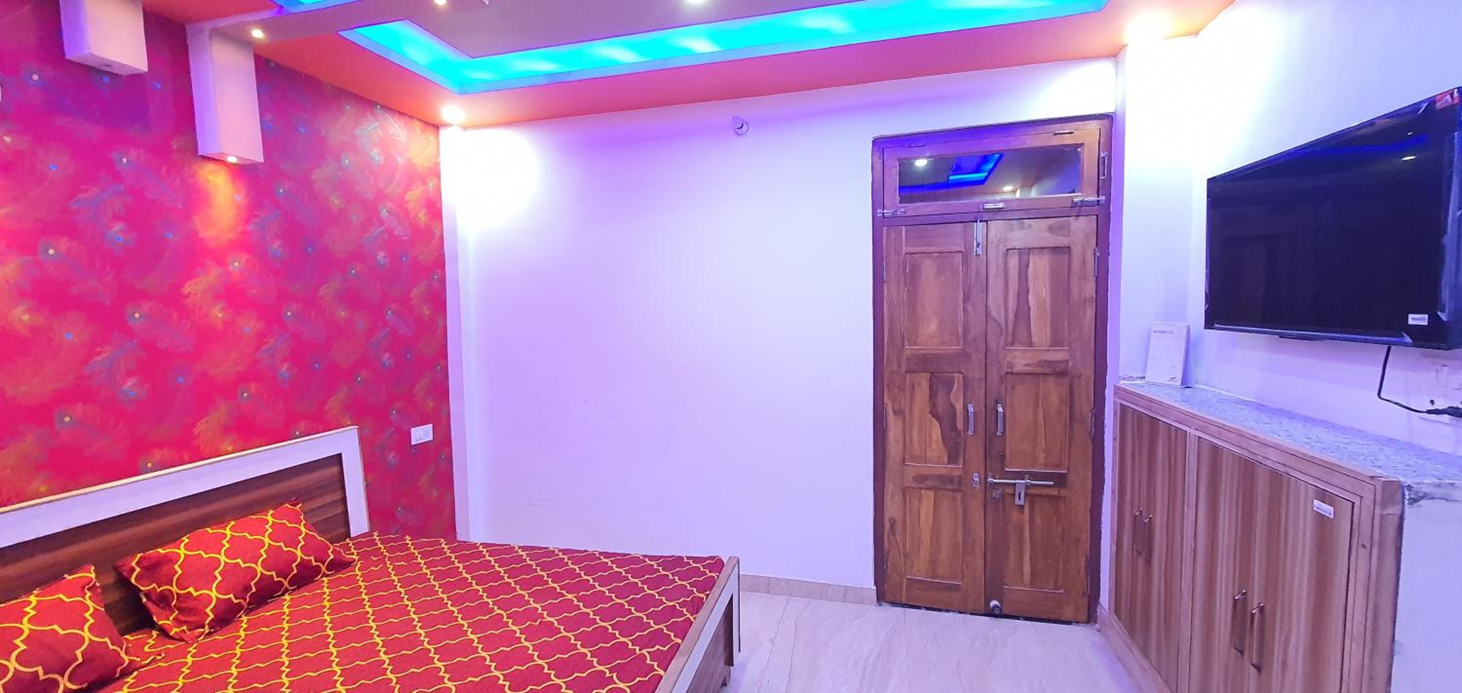 Anand Palace Ayodhya Dham view 5
