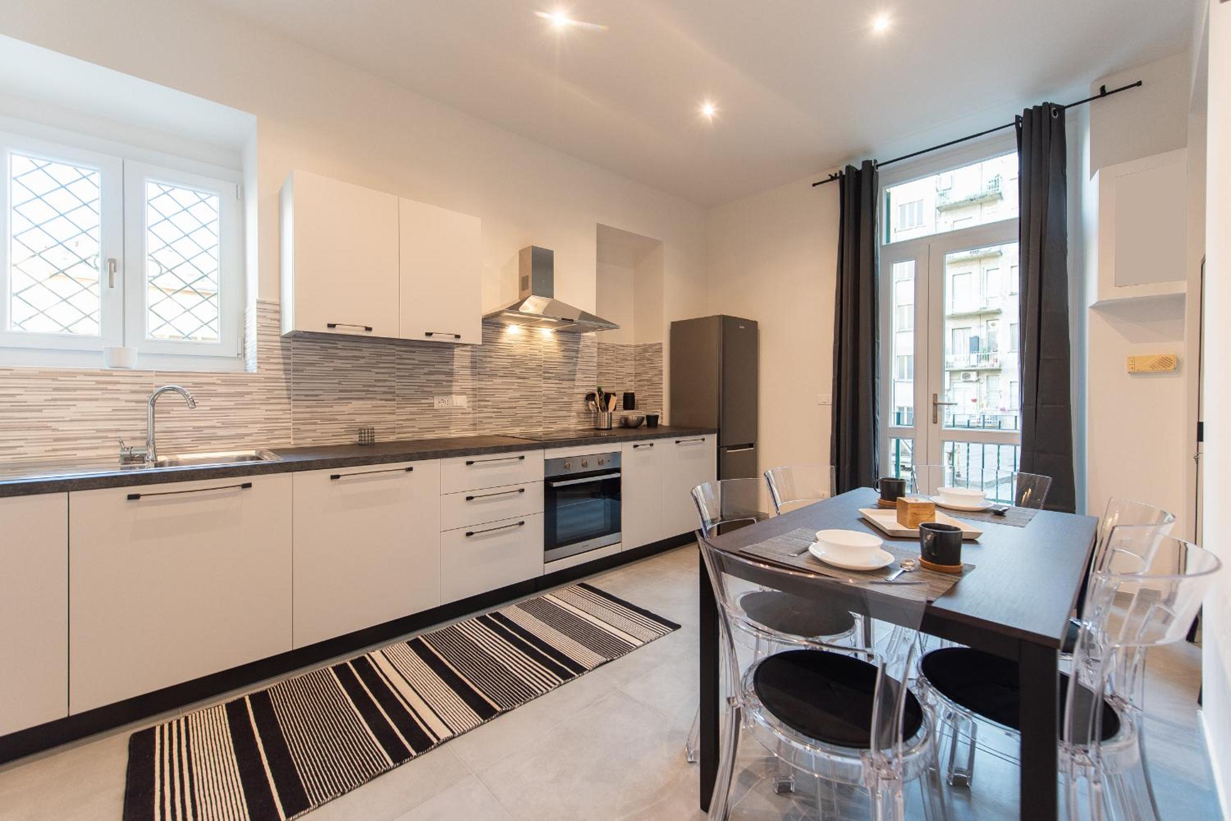 Top Living Apartments - Porta Susa view 2