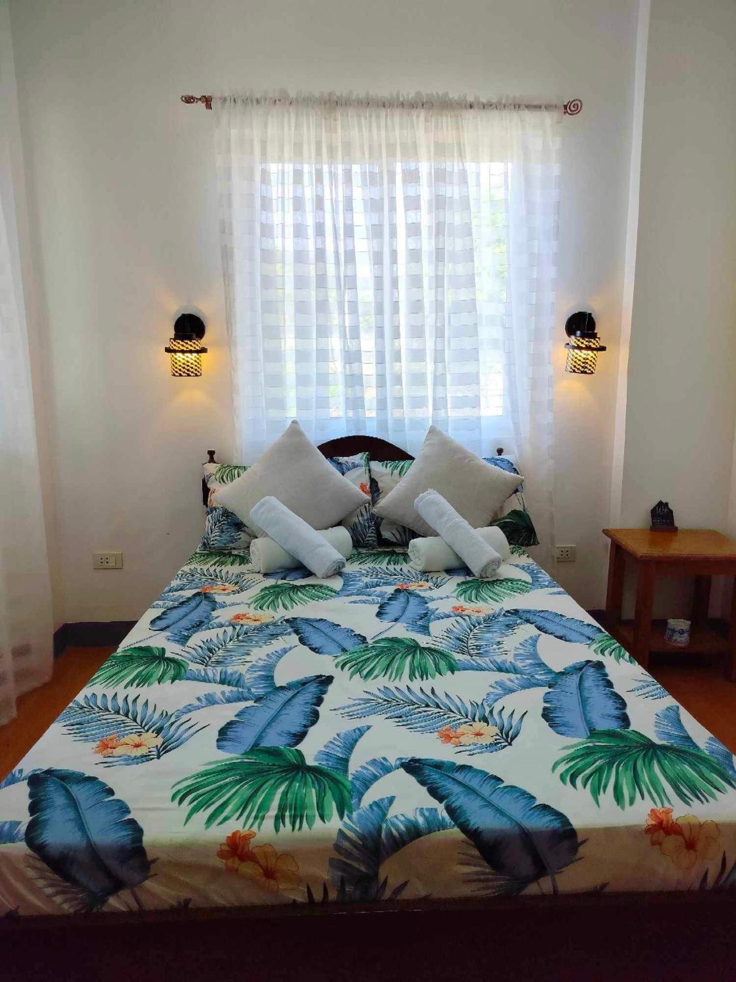 Farmer’s Cafe Villas view 5