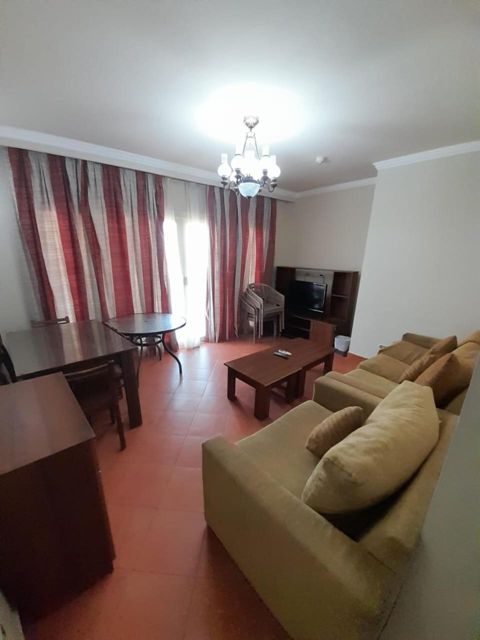 Aparments with seaview in porto sokhna pyramids_familiesonly