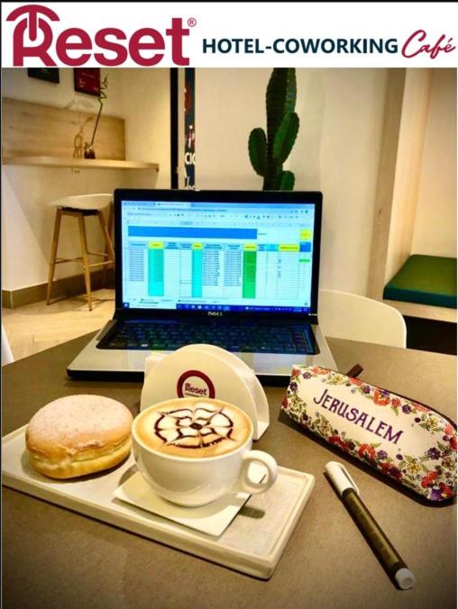 Reset Hotel Coworking 3 Bedroom Suite with Rooftop Access