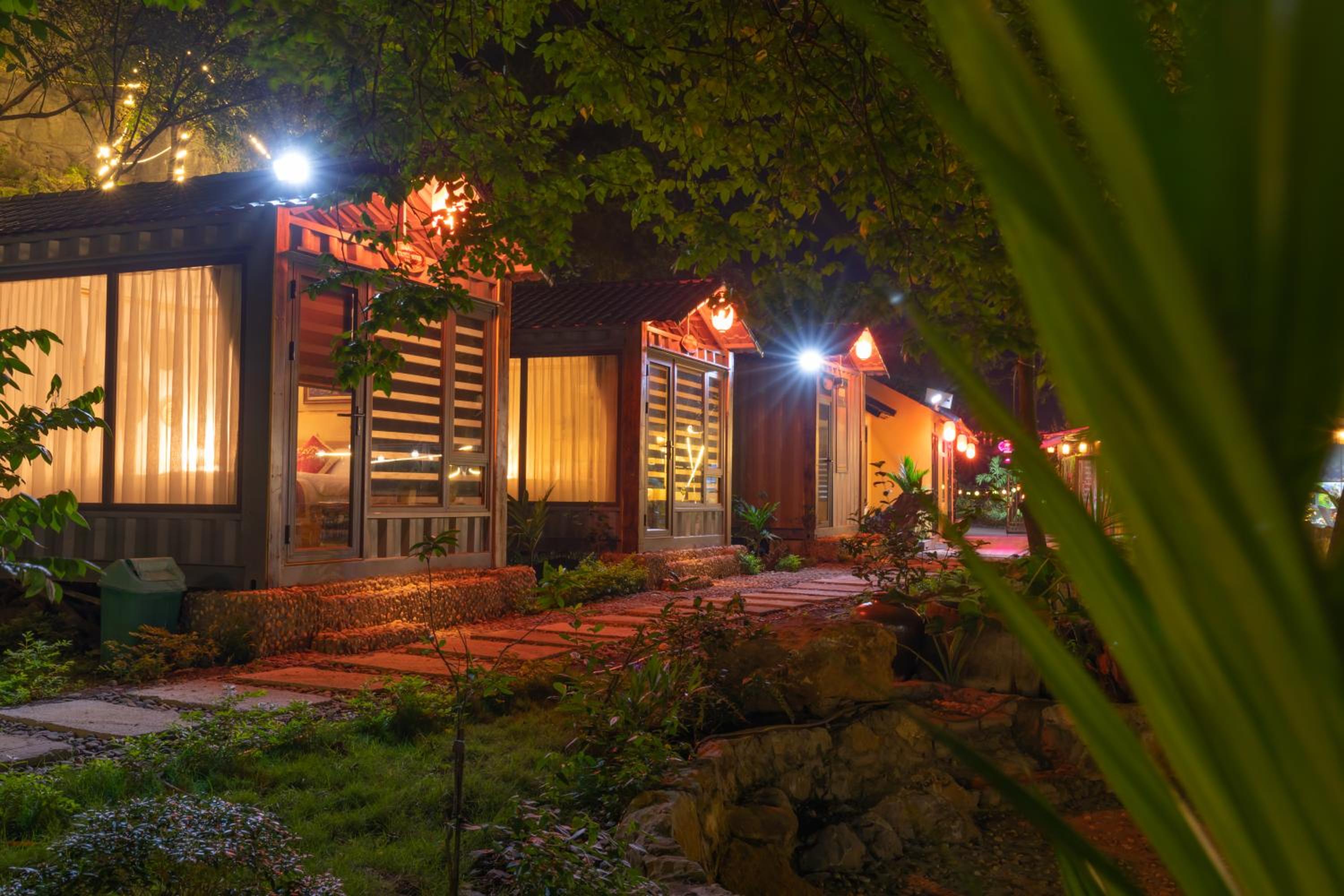 Hoang Minh Mountainside Villa