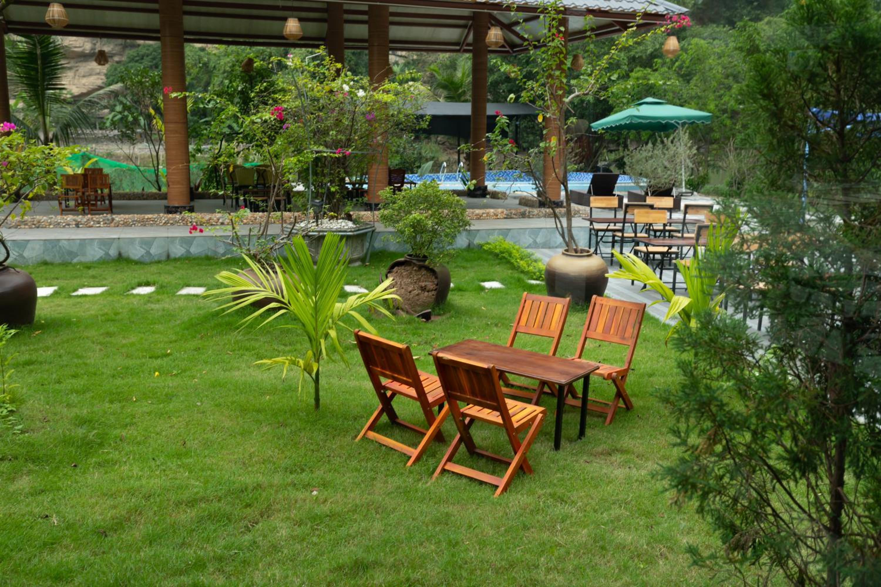 Hoang Minh Mountainside Villa