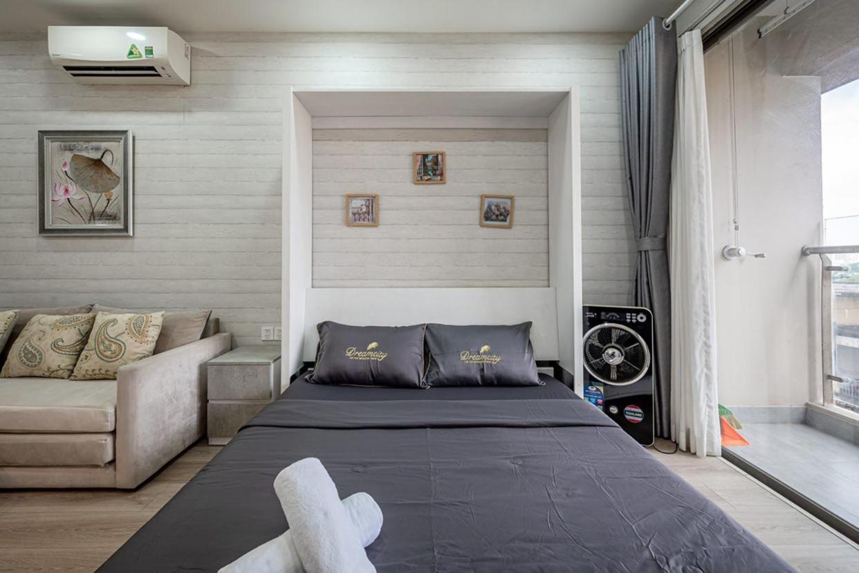 Millennium Apartment with Balcony D4
