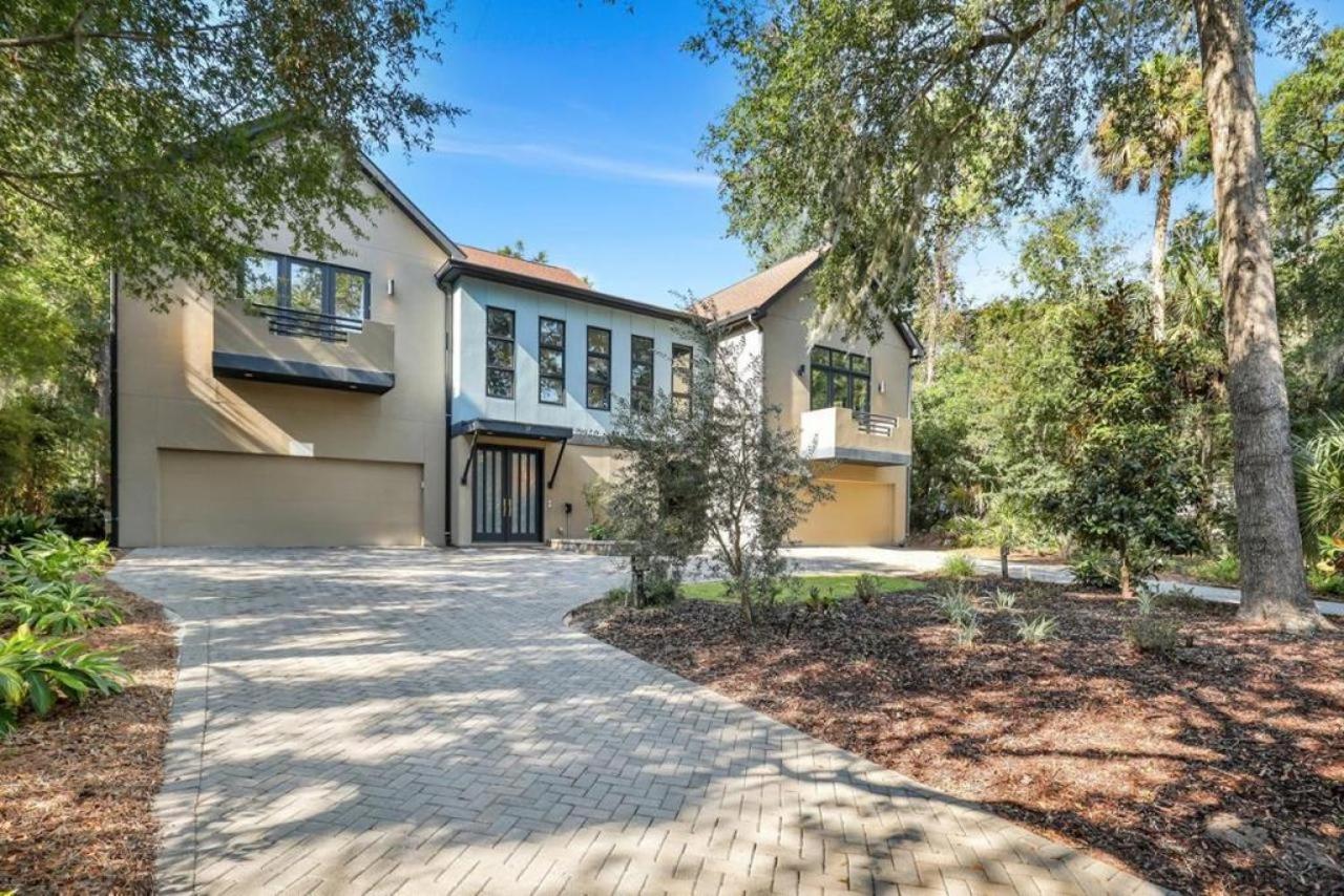 17 Firethorn view 3