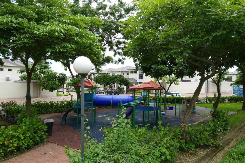 Vacation Family Dept 2 Via Costa American Consulate