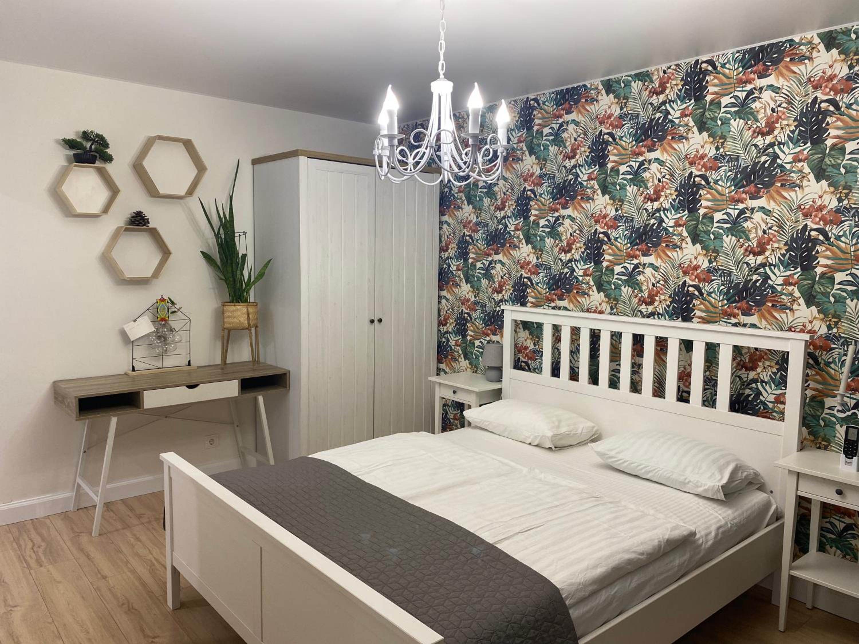 Best apartments on Lyatoshinsky street
