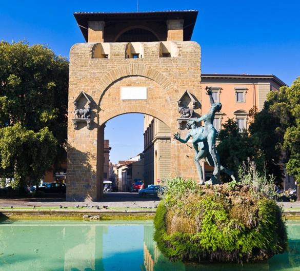 Large apt in Libertà - Fortezza da Basso - Garden view