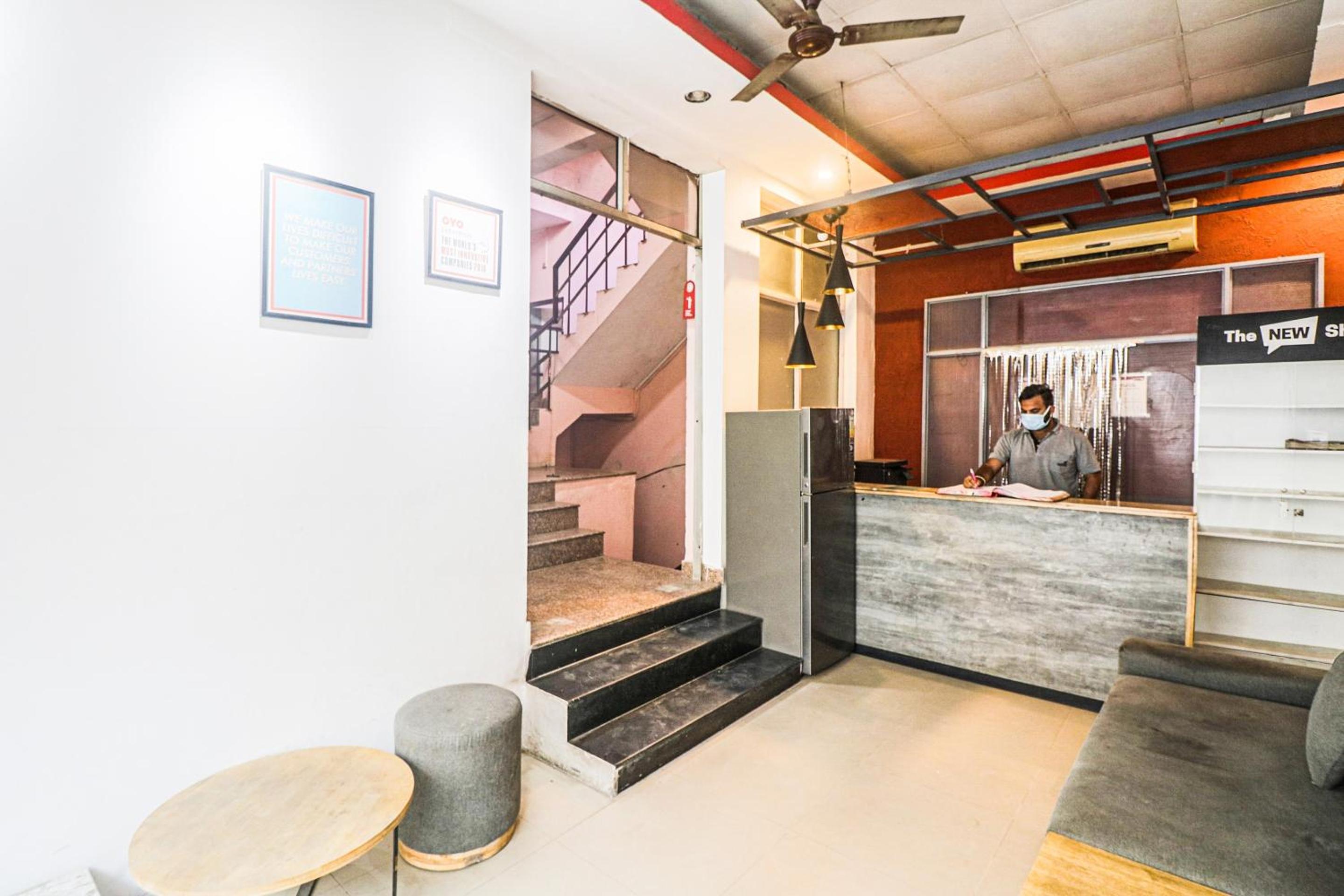 Gurgaon Vacations - Hotel O Avni Residency - Property Image 11