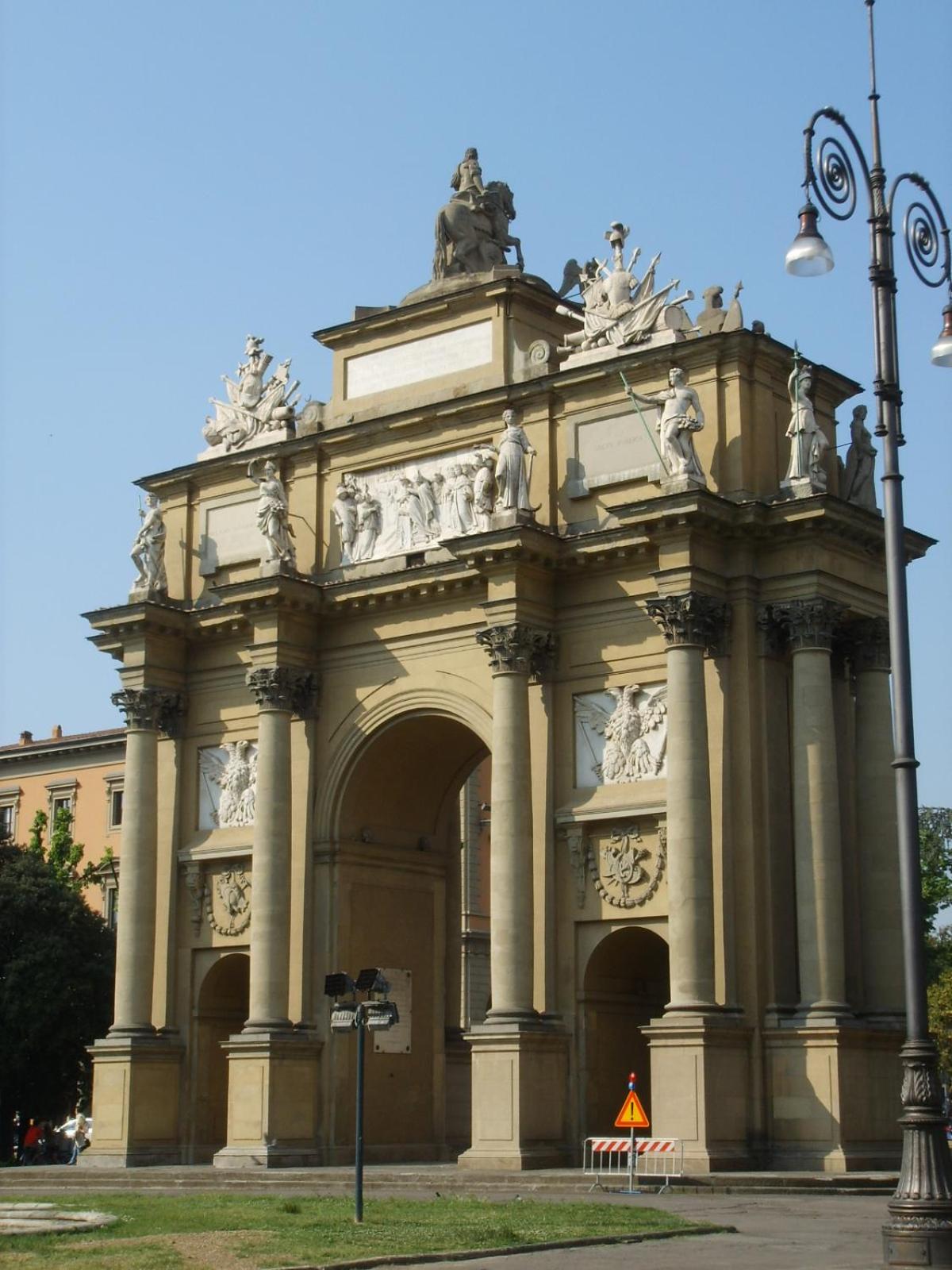 Large apt in Libertà - Fortezza da Basso - Garden view