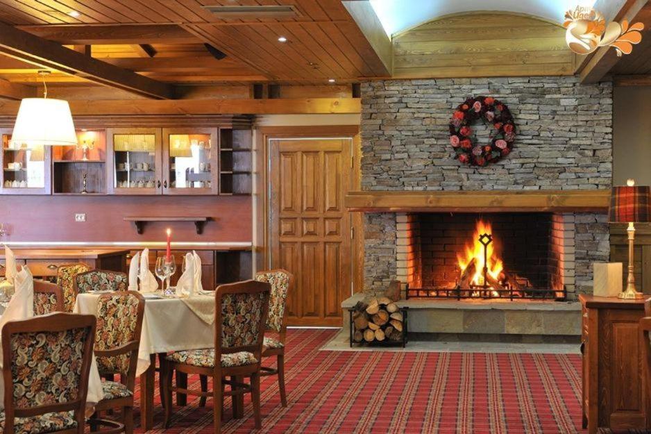 Stylish wooden apartment with terrace in Pirin Golf Hotel&Spa Complex