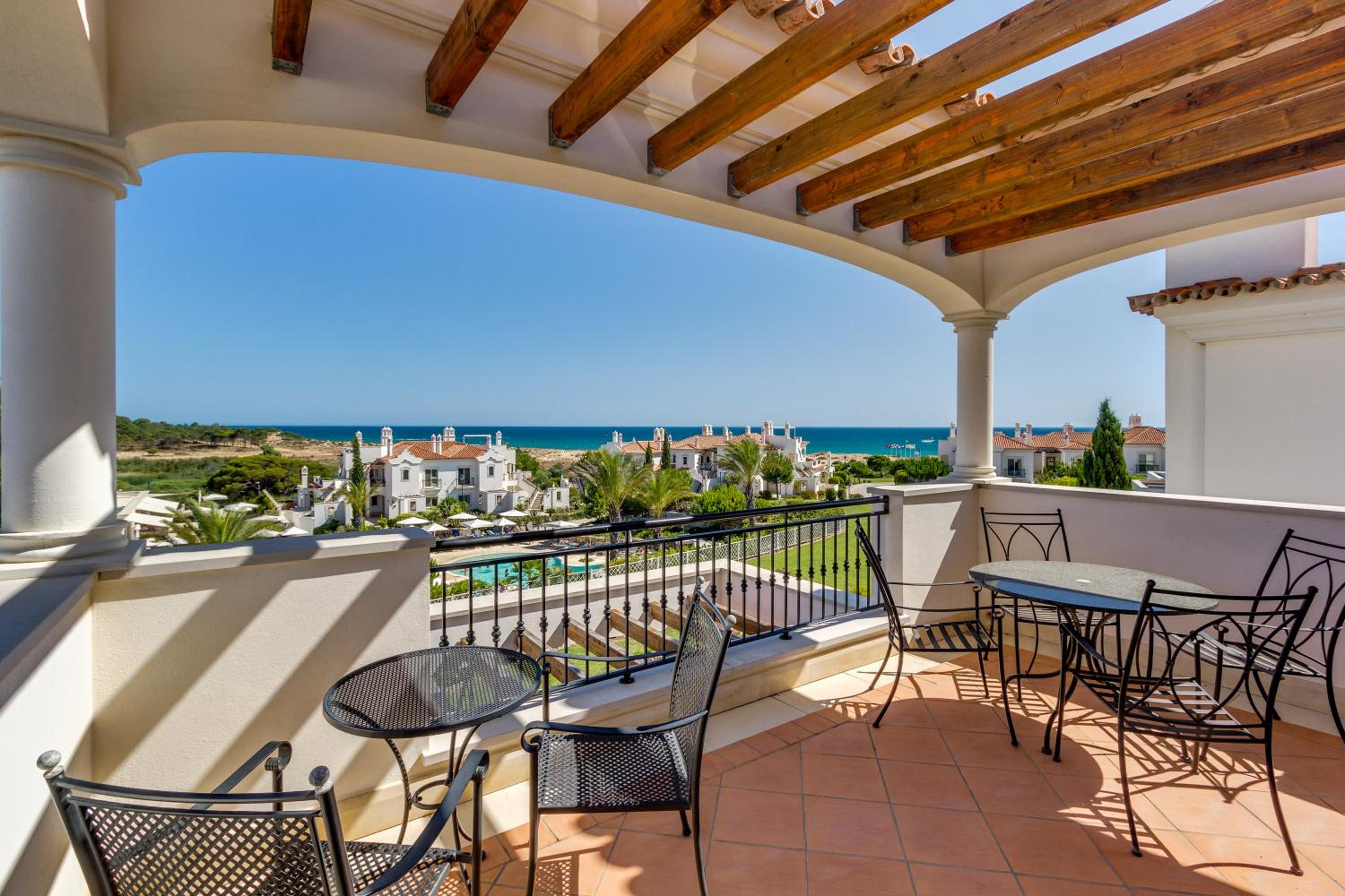 Dunas Douradas Beach Club