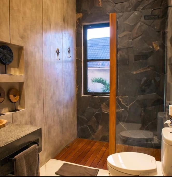 Amazing newly constructed industrial villa