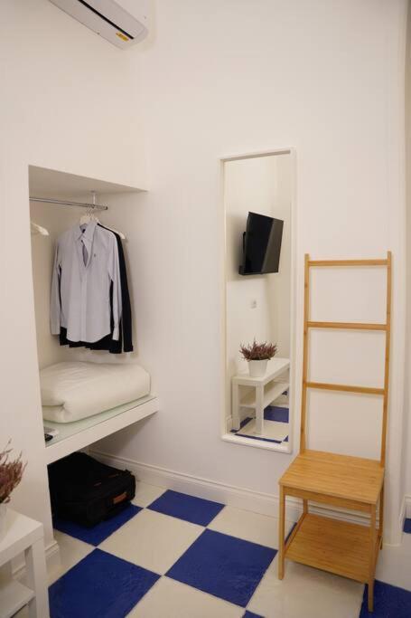 Maison Olivia, nuovo appartamento in zona Chiaia