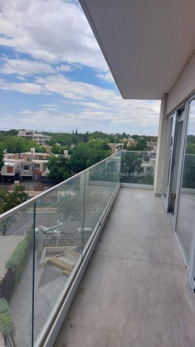 Excelente depto en Torre Leloir