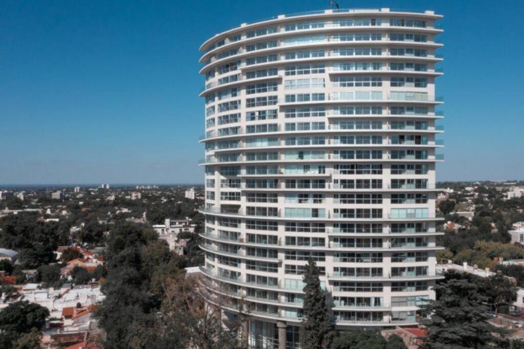 Excelente depto en Torre Leloir