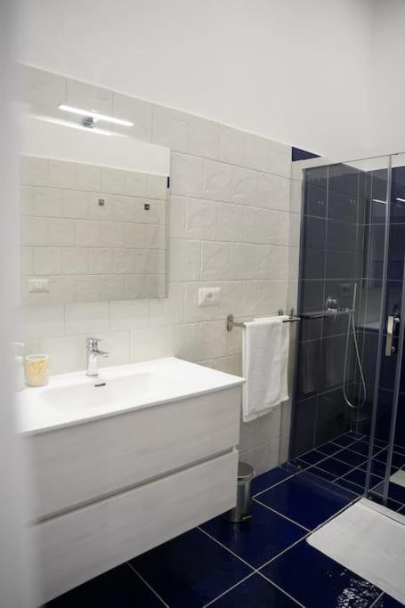 Maison Olivia, nuovo appartamento in zona Chiaia