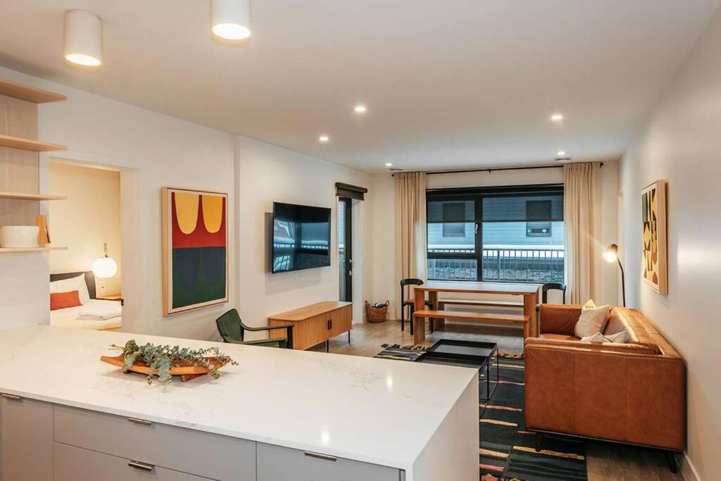 Tally Ho by Revelstoke Vacations