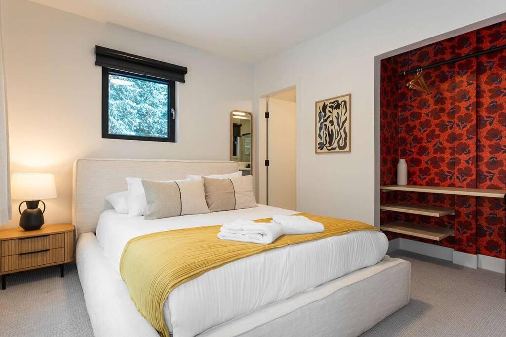 Tally Ho by Revelstoke Vacations