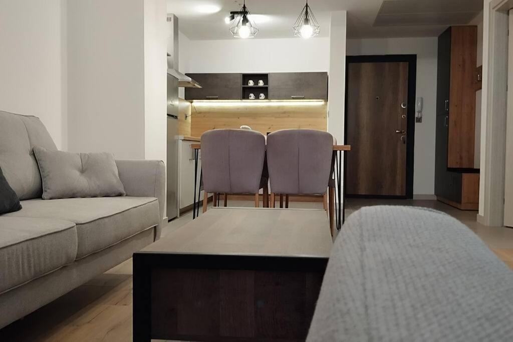 Cevahir Sky city Happy Apartment Skopje view 5