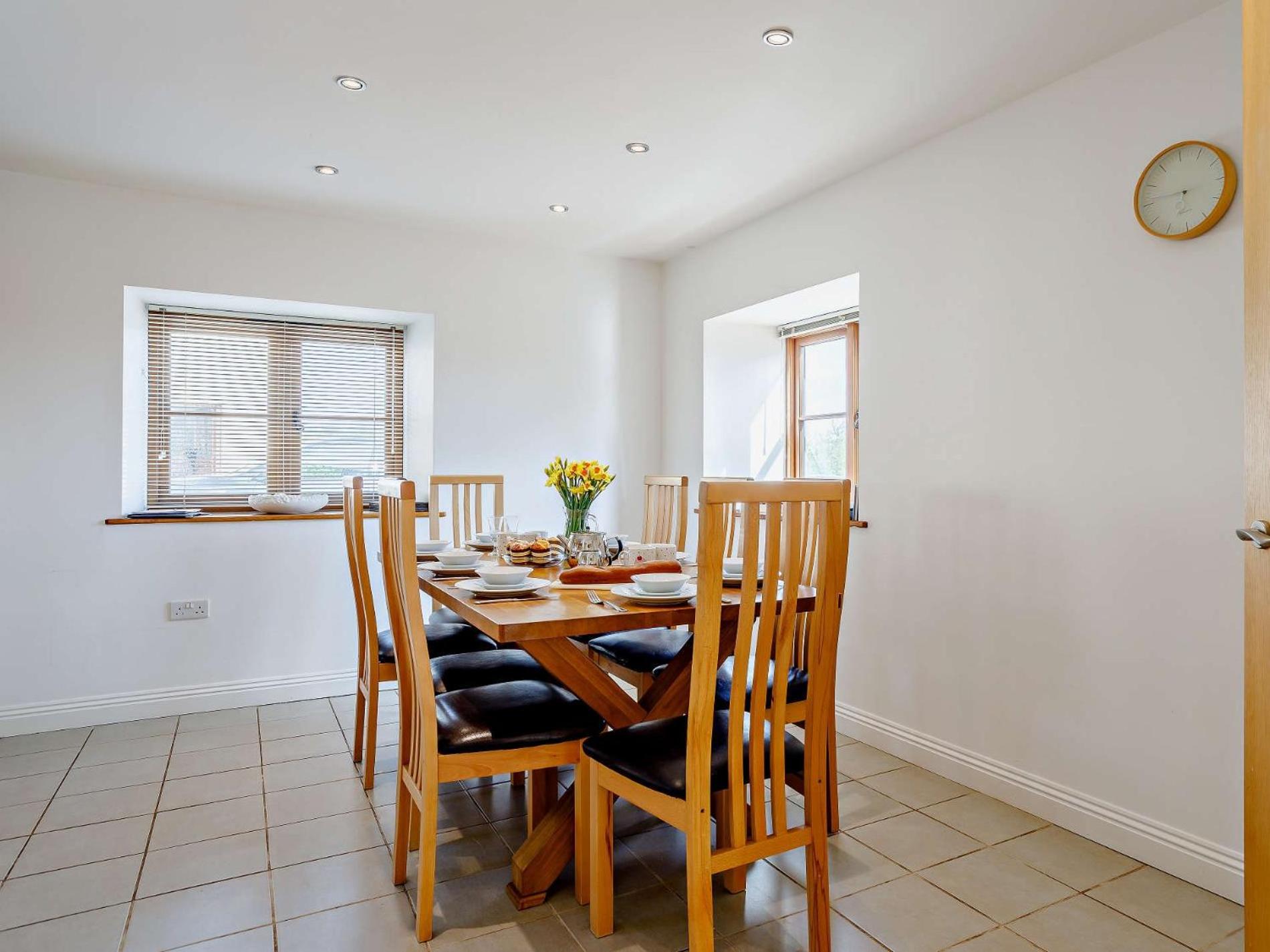 4 Bed in Taunton oc-kibtr view 5
