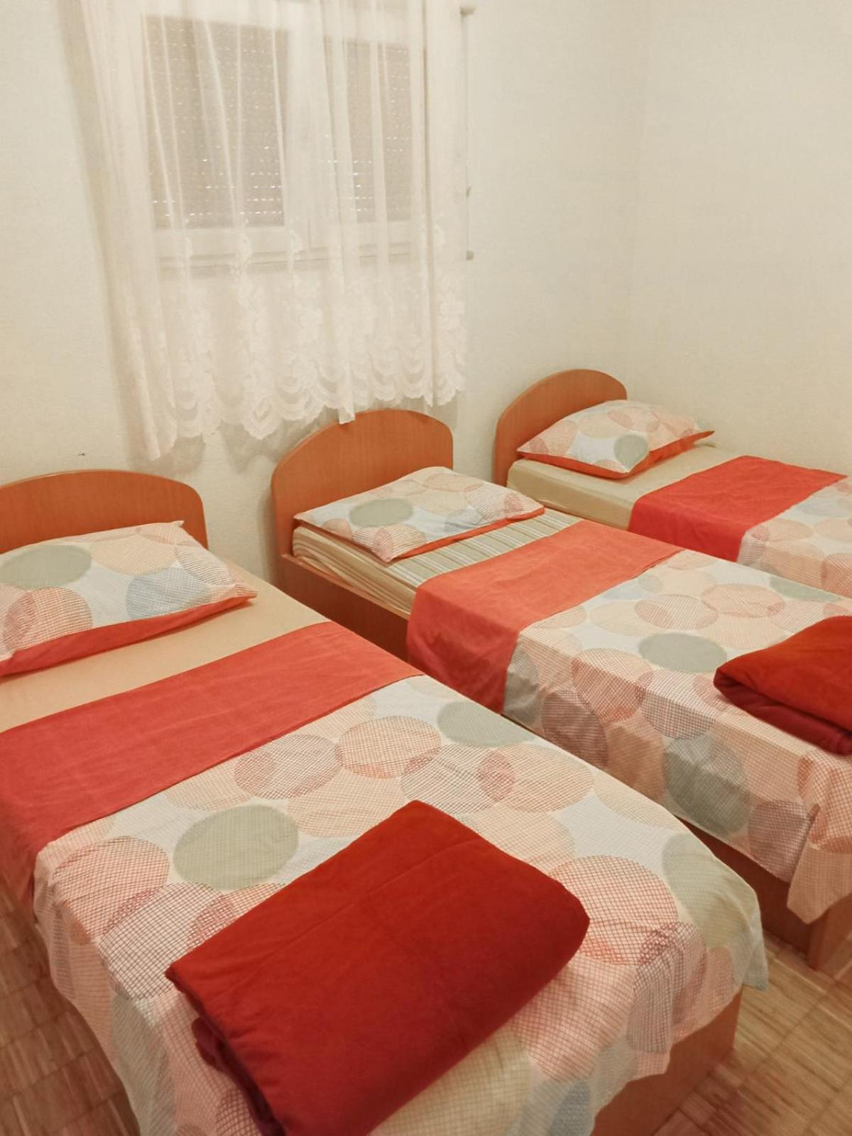 Apartments Maslina