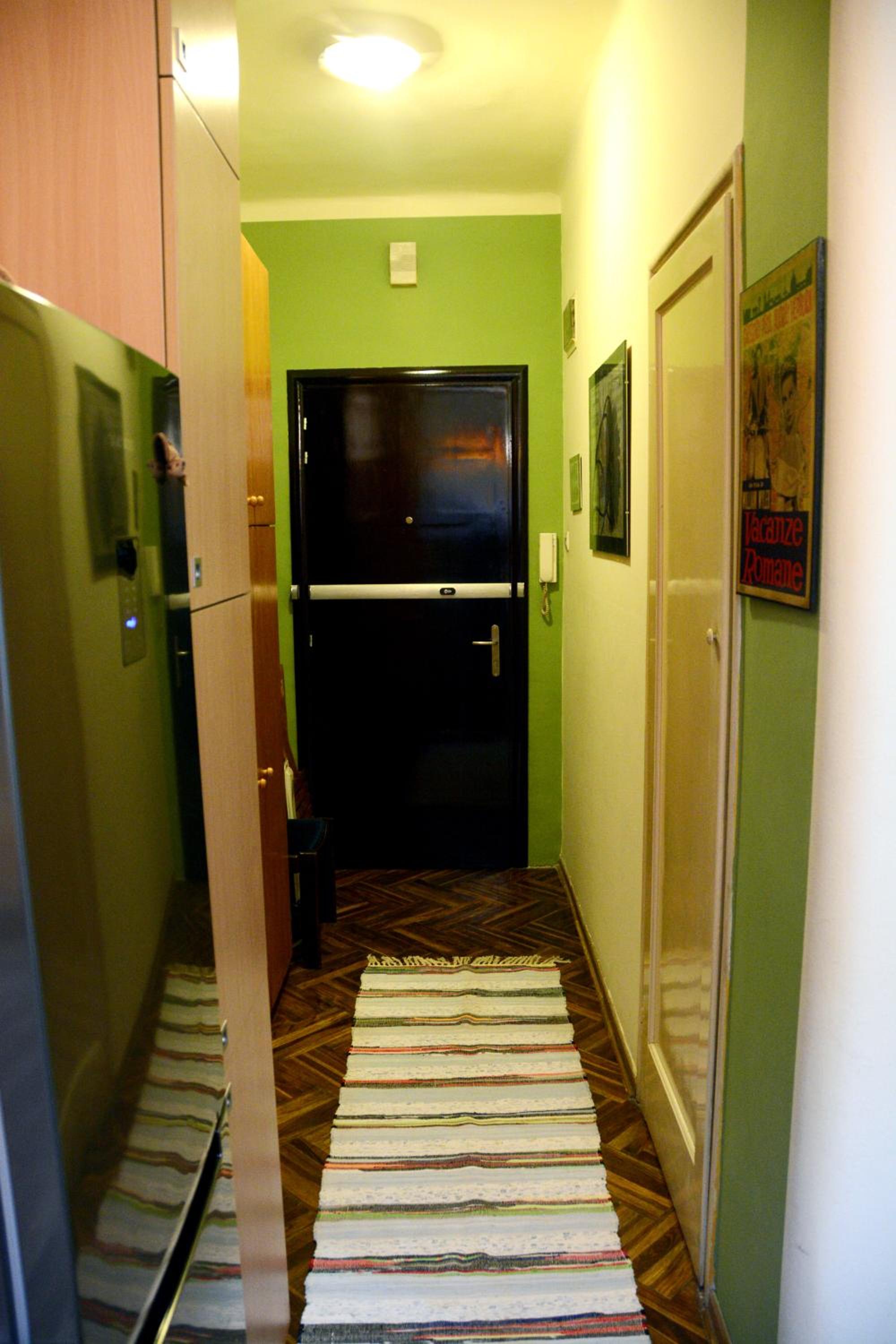 Studio Tash view 2