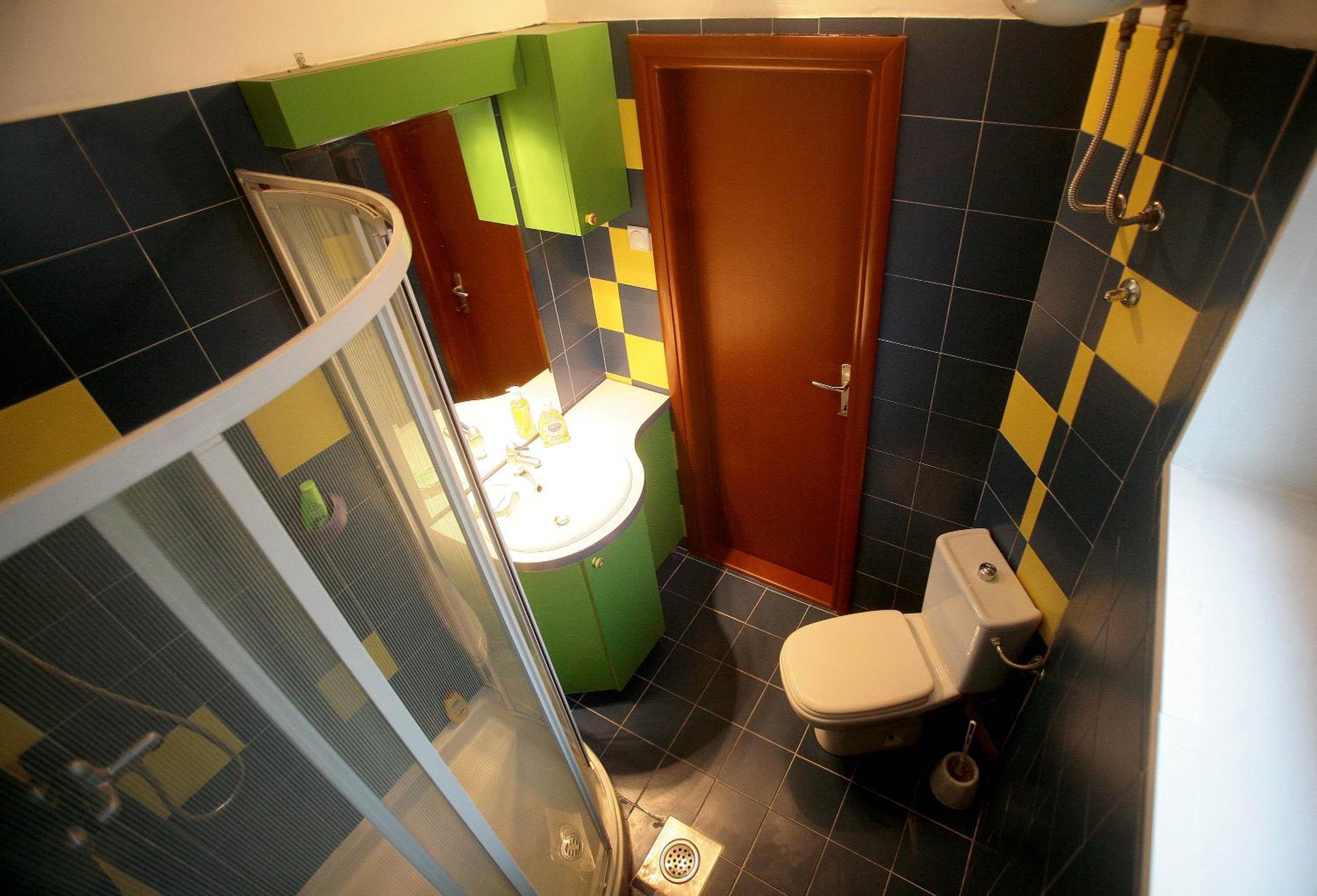 Photo 11