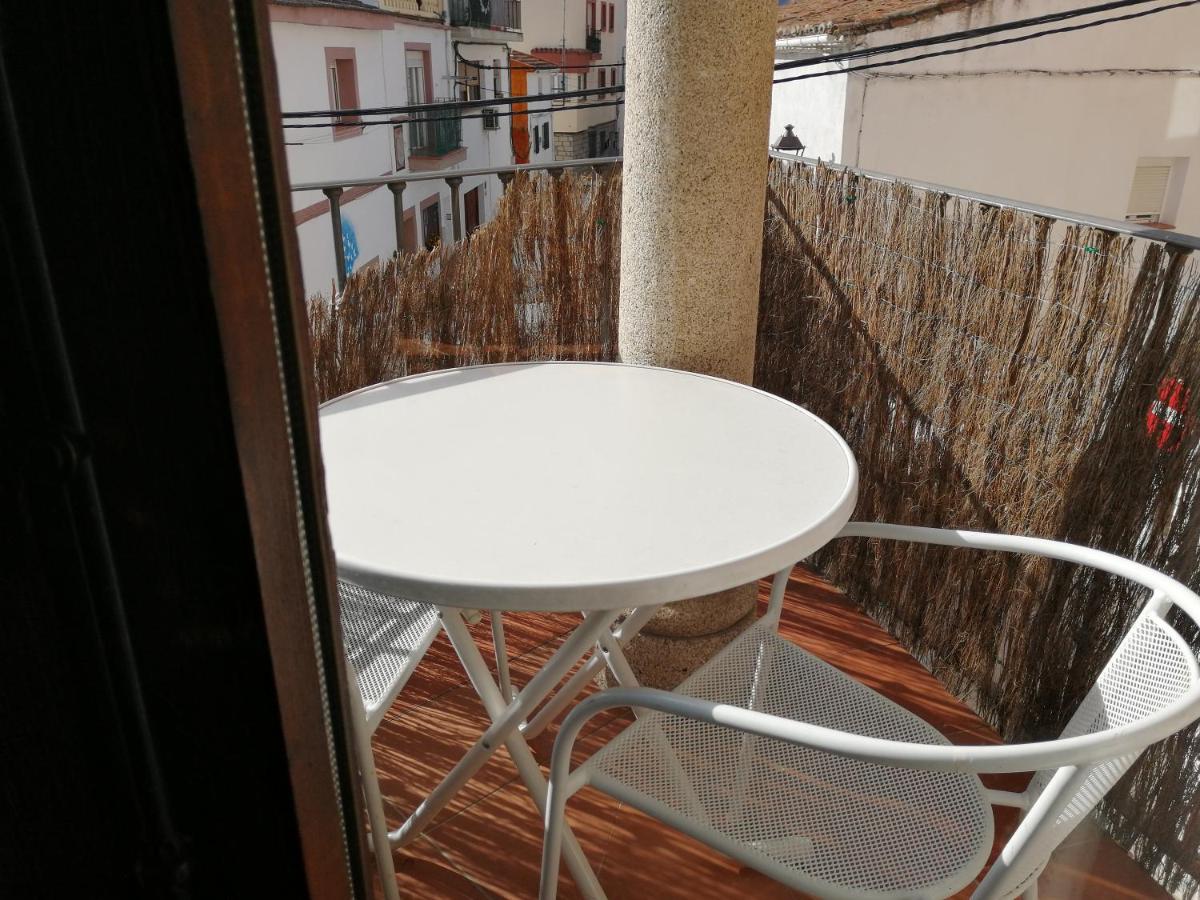 APARTAMENTOS La Solana photo 2