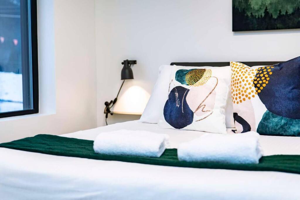 Separate Reality Retreat by Revelstoke Vacations