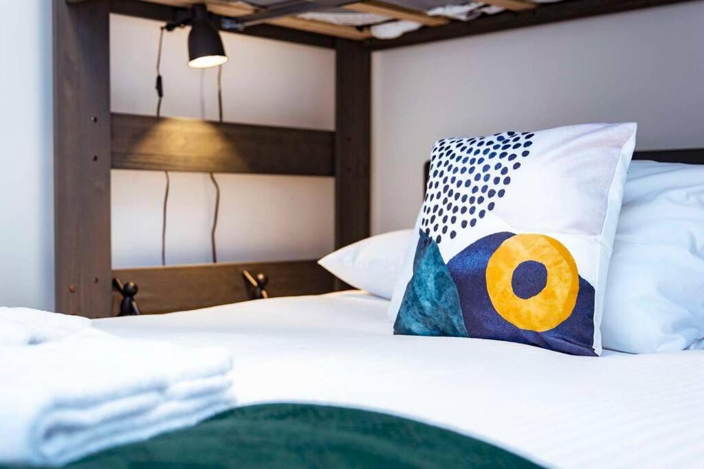 Separate Reality Retreat by Revelstoke Vacations