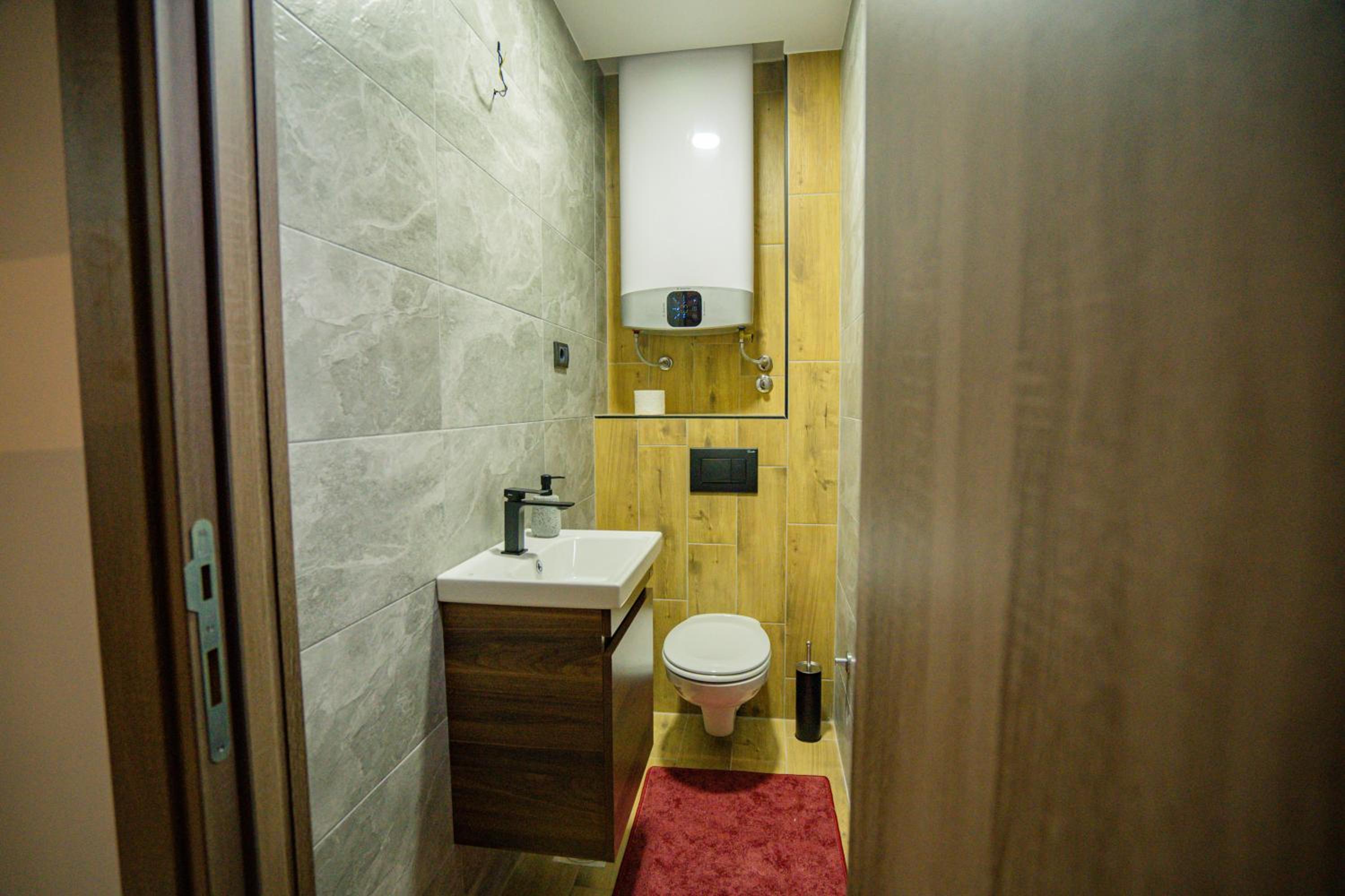 Photo 11
