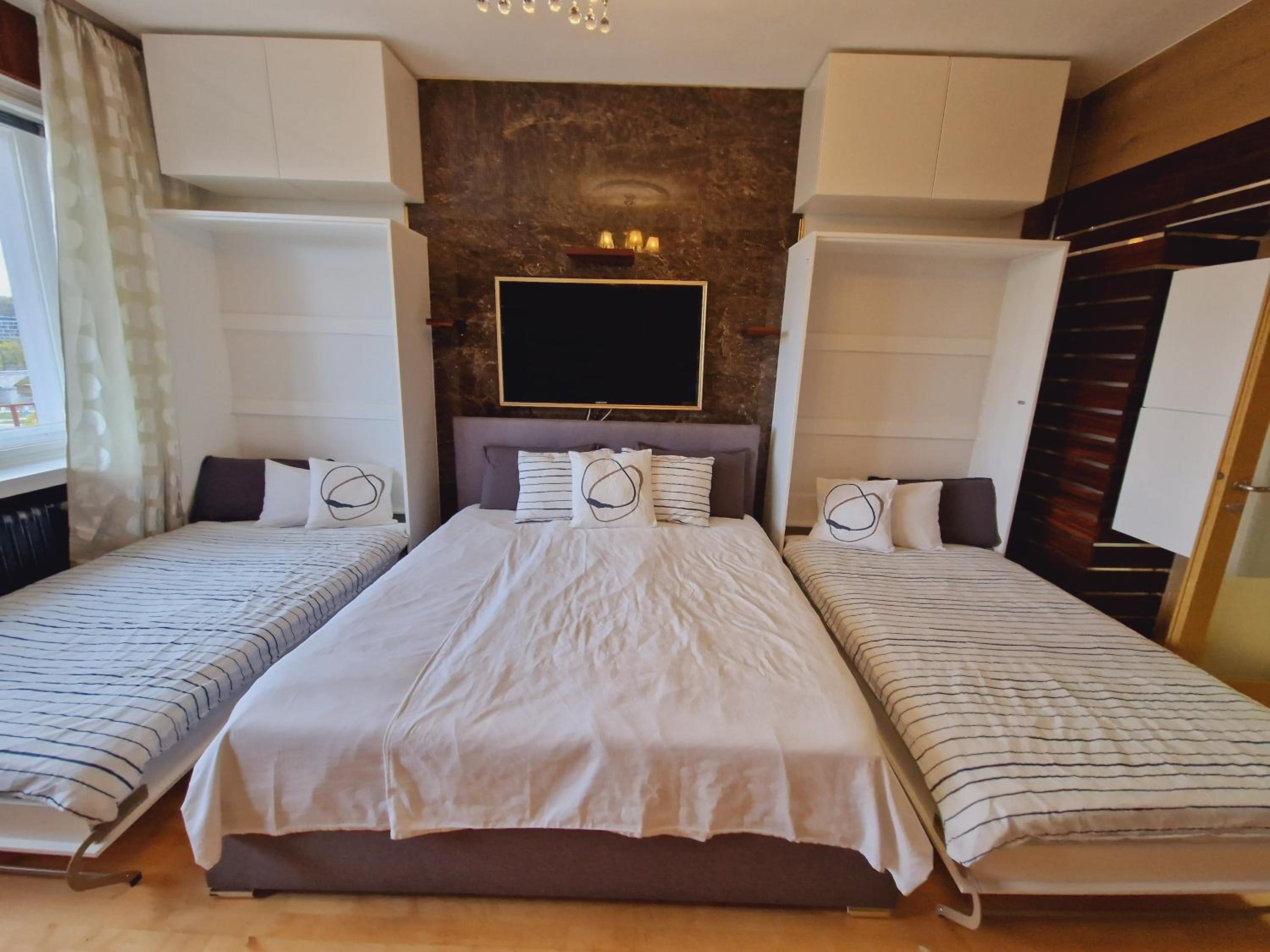 Quiet spacious apartment with a balcony