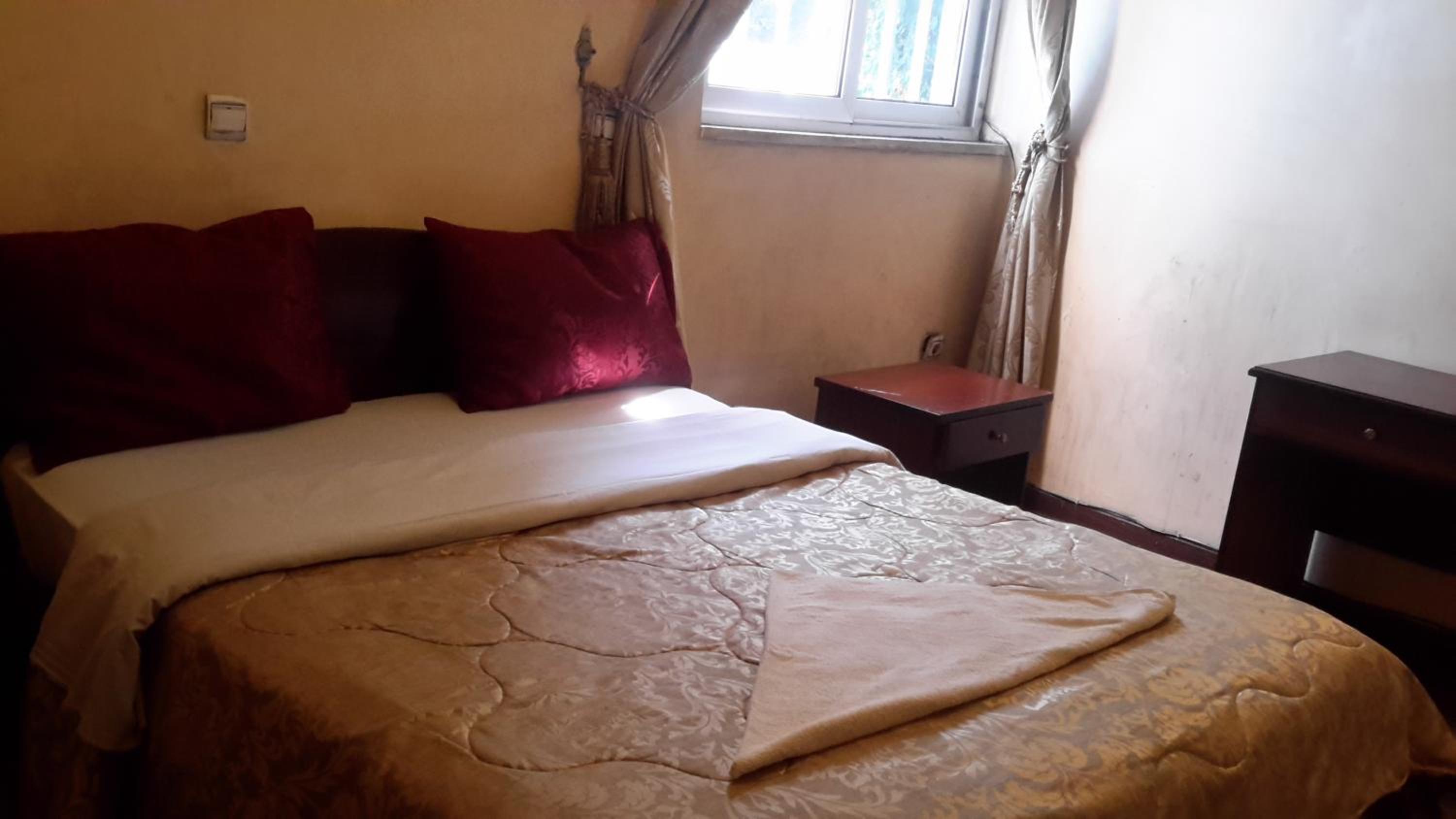 Piassa Hotel